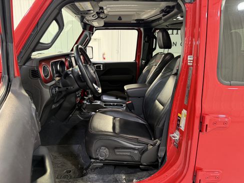 Used 2022 Jeep Gladiator Rubicon w/ LED Lighting Group image 11