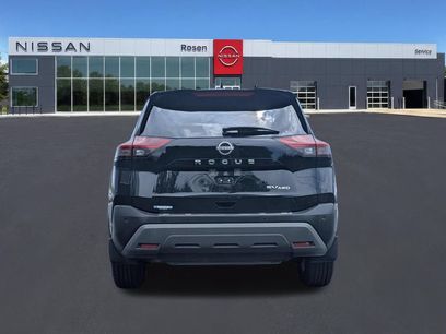 Certified 2023 Nissan Rogue SV