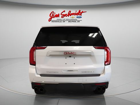 Used 2023 GMC Yukon XL Denali AWD/4WD image 5