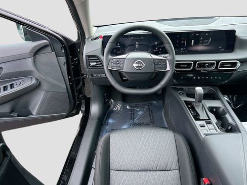 New 2026 Nissan Sentra SV w/ SV Convenience Package FWD image 17