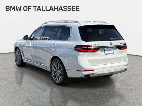 New 2026 BMW X7 xDrive40i w/ Premium Package AWD/4WD image 7