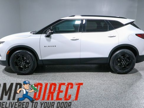 Used 2023 Chevrolet Blazer LT w/ Midnight/Sport Edition FWD image 10