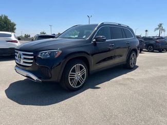 New 2025 Mercedes-Benz GLS 450 4MATIC video 1