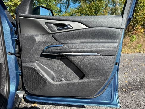 New 2026 Chevrolet Traverse LT w/ Driver Confidence Package image 29