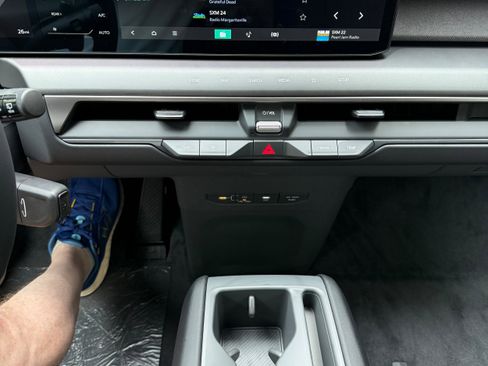 New 2026 Kia EV9 Wind image 23