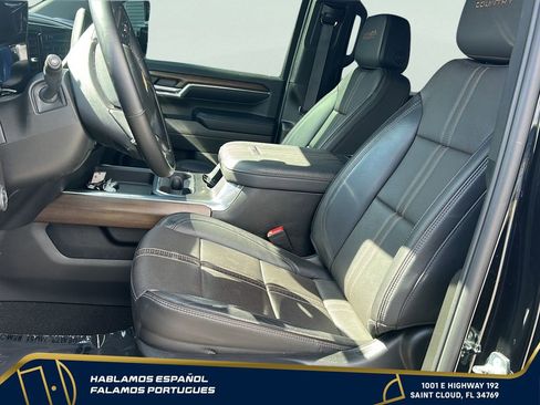 Certified 2024 Chevrolet Silverado 2500 High Country w/ High Country Premium Package AWD/4WD image 12