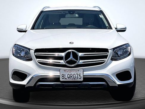 Used 2019 Mercedes-Benz GLC 300 image 3