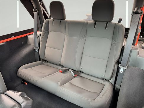 Used 2019 Jeep Wrangler Sport image 15