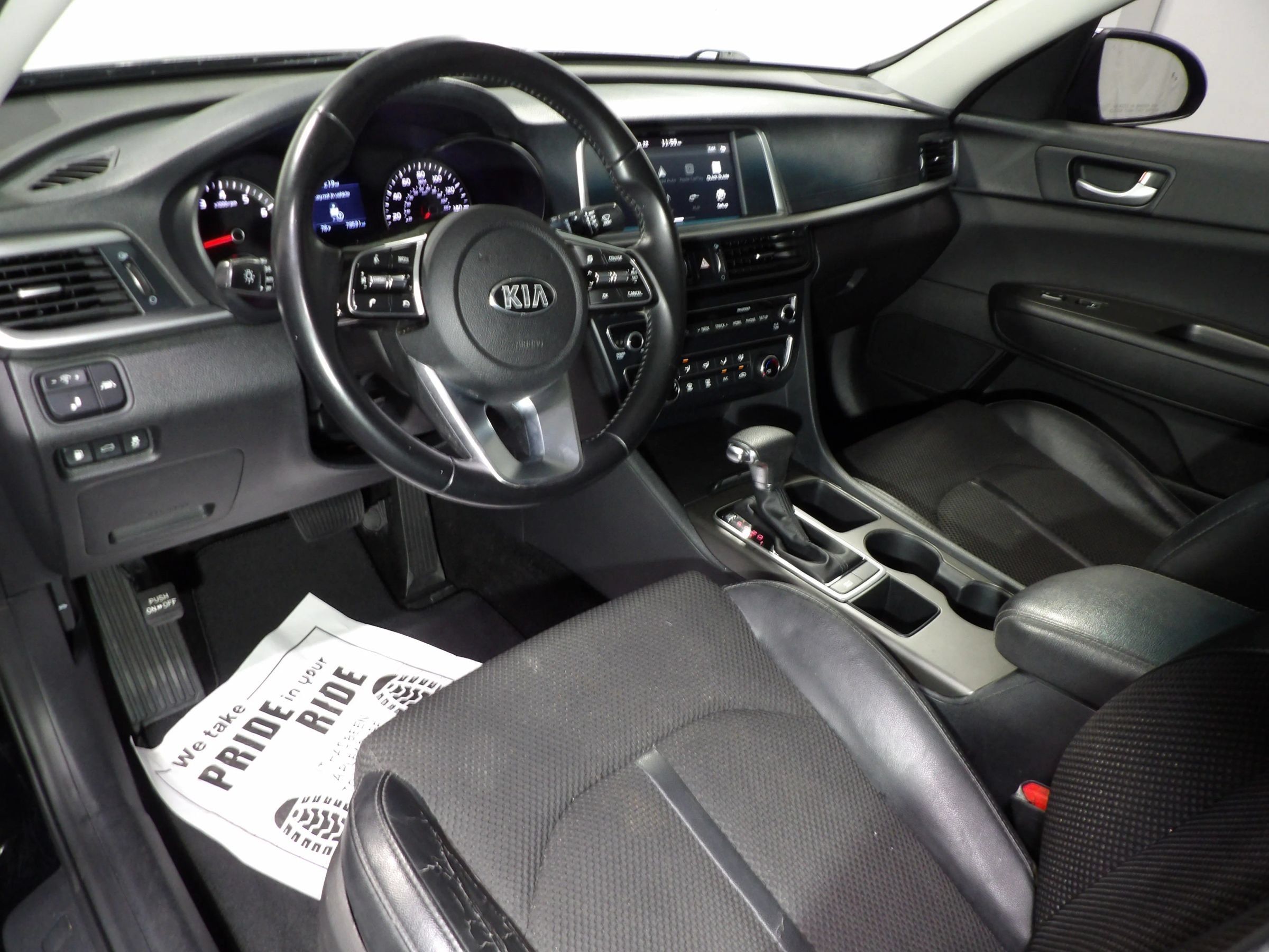 Used 2020 Kia Optima S FWD image 9