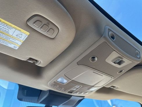 Certified 2018 Ford F150 Lariat w/ Equipment Group 502A Luxury image 40