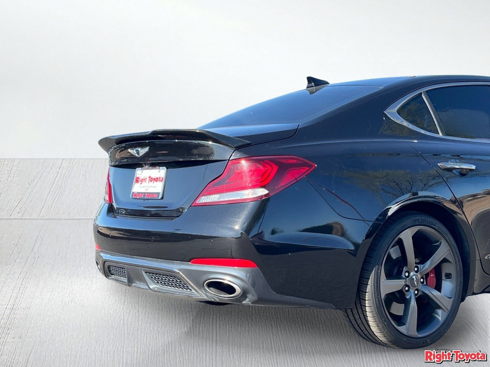 Used 2019 Genesis G70 3.3T Elite AWD/4WD image 11