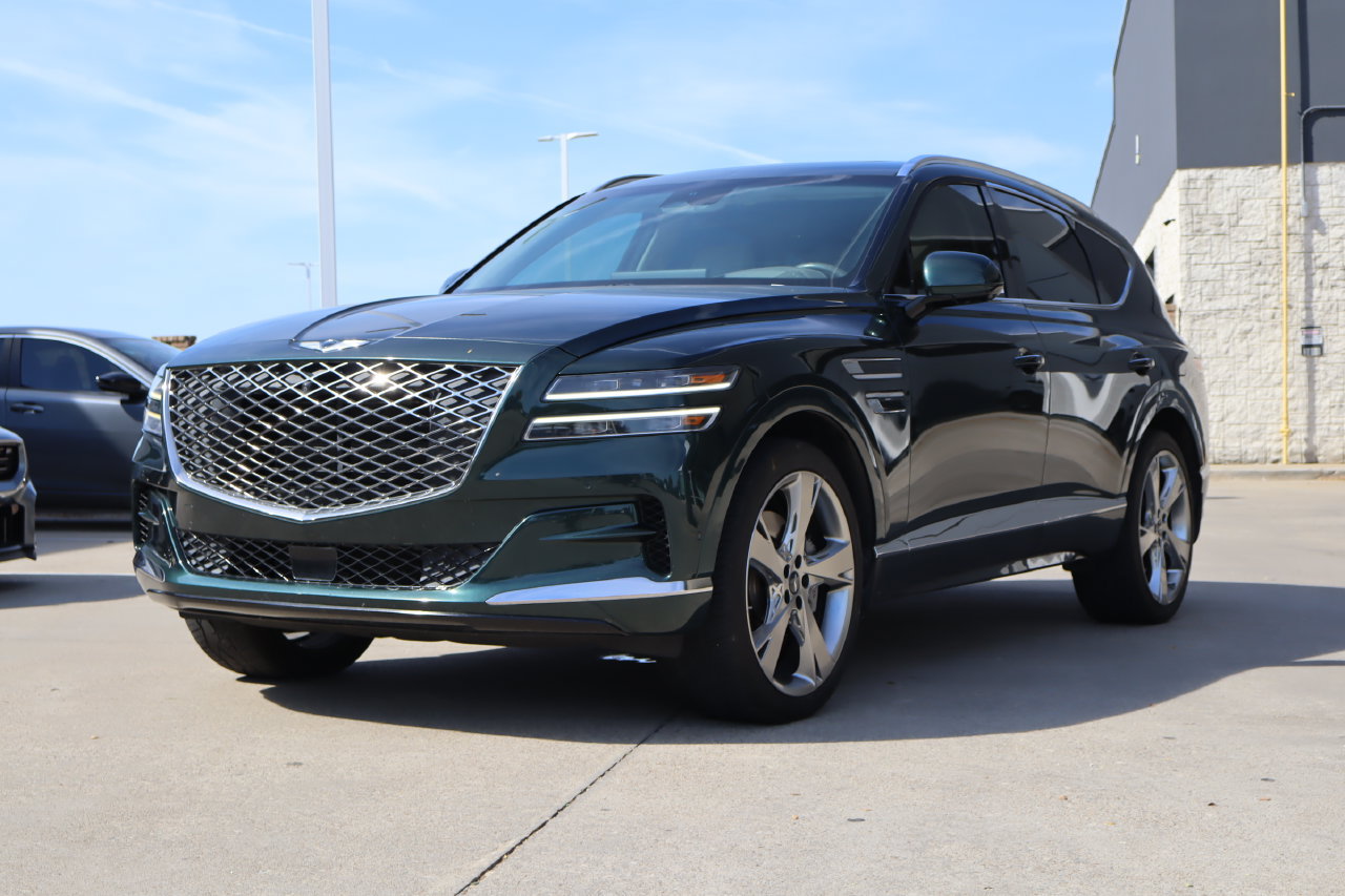 Used 2022 Genesis GV80 2.5T w/ Prestige Package 04 AWD/4WD image 2