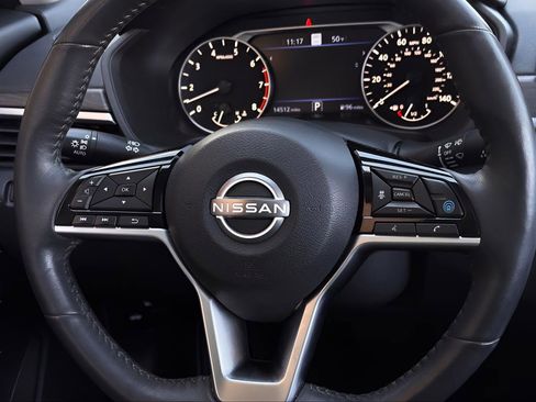 Used 2023 Nissan Altima 2.5 SL image 17