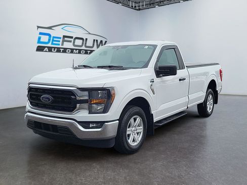 Used 2023 Ford F150 XLT w/ Trailer Tow Package image 7