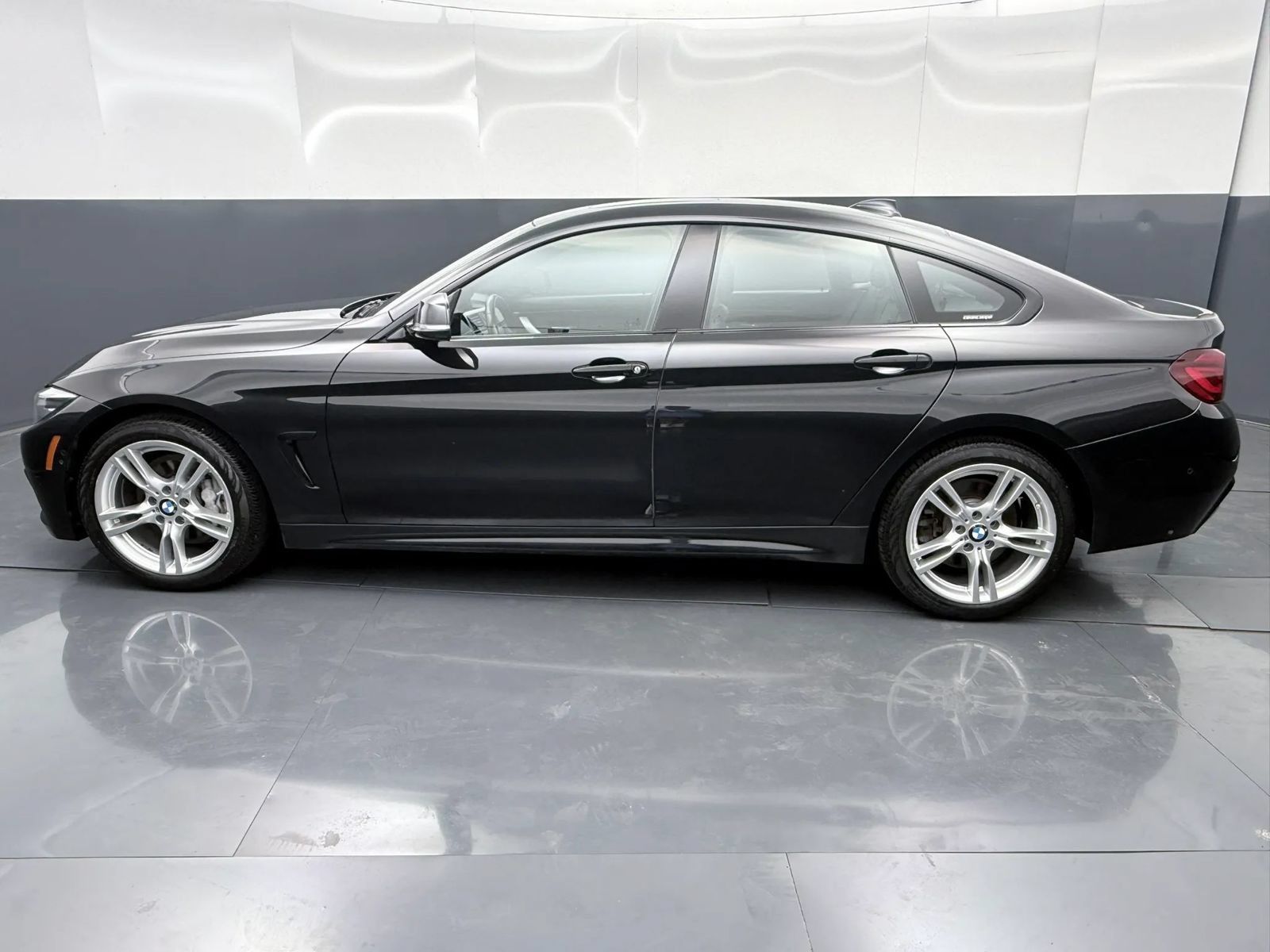 Used 2020 BMW 440i Gran Coupe xDrive w/ M Sport Package AWD/4WD image 4