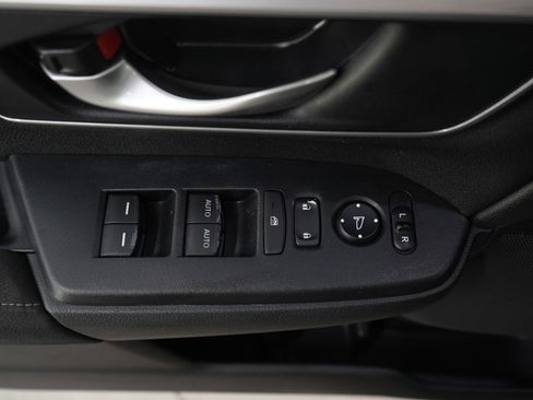 Used 2018 Honda CR-V EX image 21