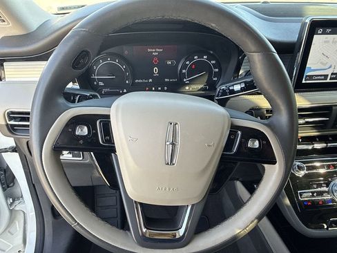 Used 2022 Lincoln Corsair FWD w/ Equipment Group 101A image 20