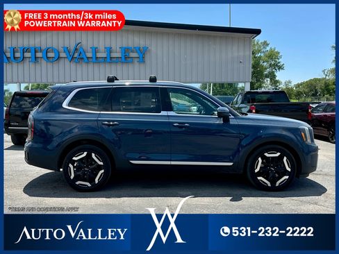 Used 2023 Kia Telluride EX AWD/4WD image 8