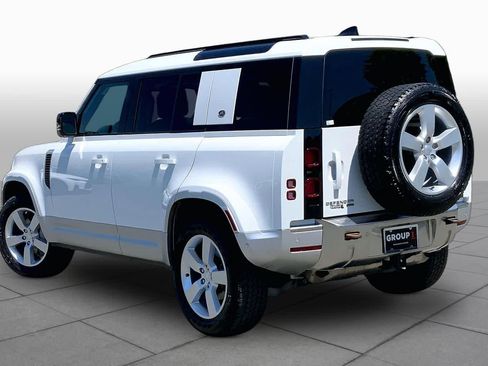 Used 2023 Land Rover Defender 110 SE AWD/4WD image 12