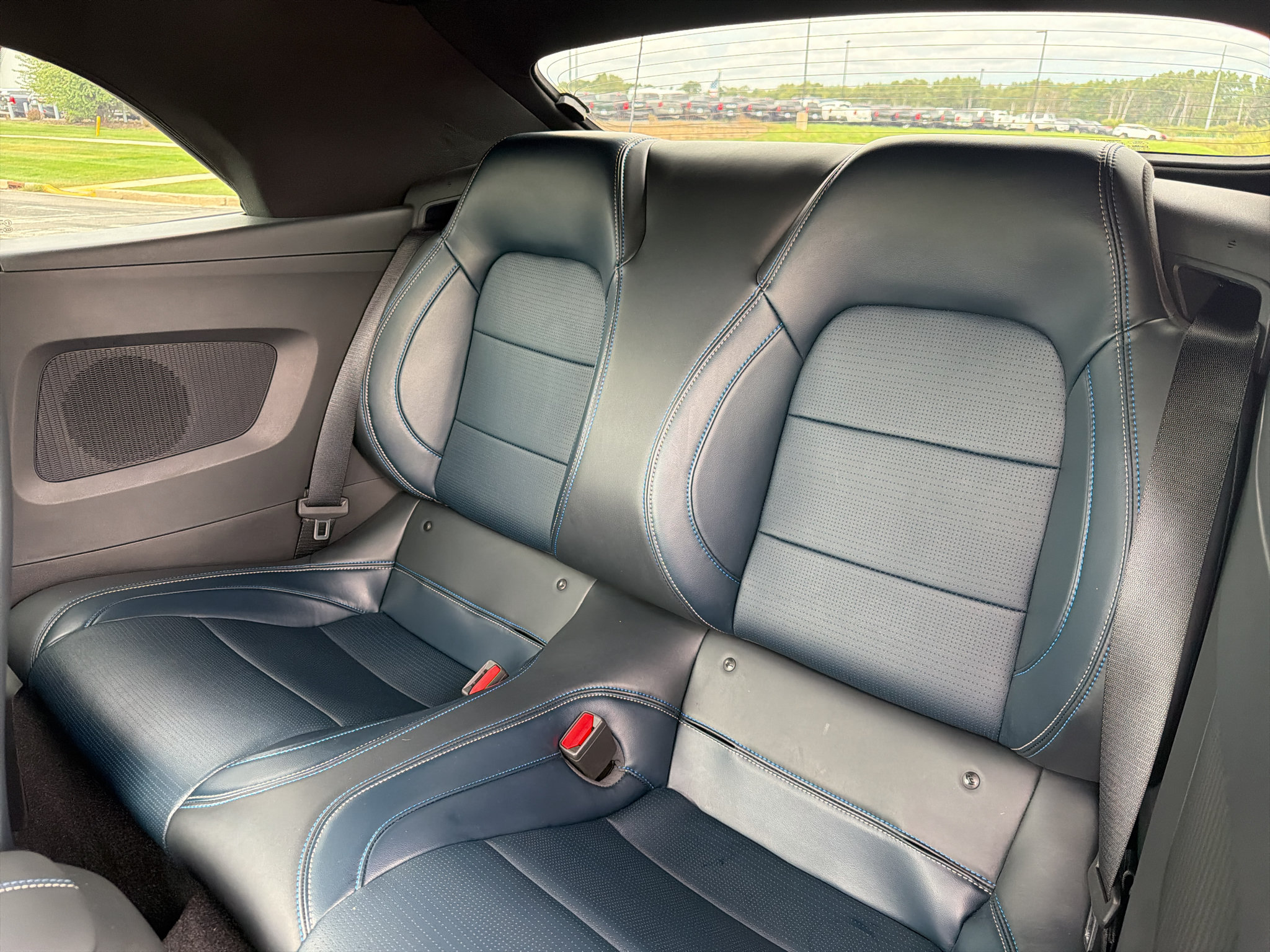 Used 2025 Ford Mustang GT Premium RWD image 32