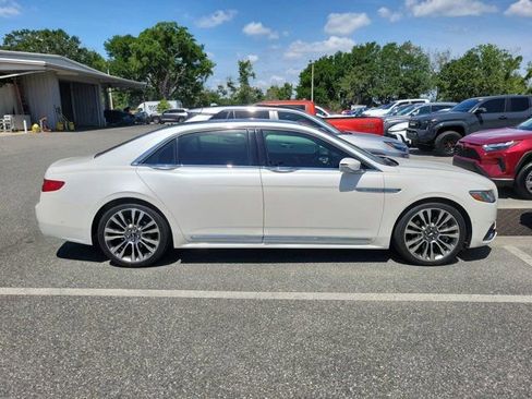 Used 2017 Lincoln Continental Reserve w/ Luxury Package AWD/4WD image 3