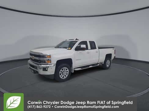 Used 2017 Chevrolet Silverado 2500 LT w/ LT Convenience Package AWD/4WD image 7