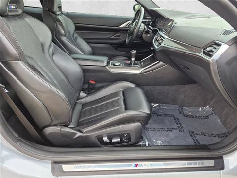 Used 2021 BMW M4 Coupe w/ Executive Package RWD image 21