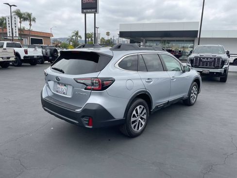 Used 2021 Subaru Outback Premium w/ Popular Package #1 AWD/4WD image 5