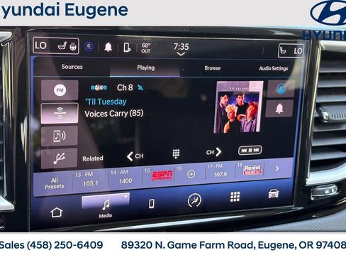 Used 2023 Chrysler Pacifica Touring-L FWD image 36