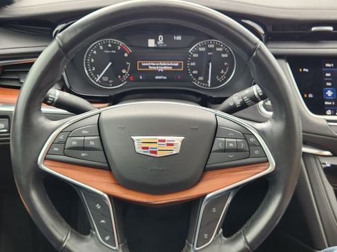 Used 2021 Cadillac XT5 Premium Luxury image 30