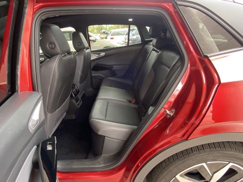 Used 2023 Volkswagen ID.4 Pro S RWD image 29