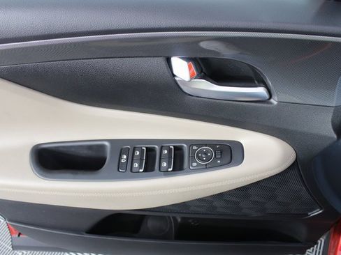 Used 2022 Hyundai Santa Fe SEL w/ Convenience Package image 13