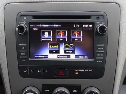 Used 2015 Chevrolet Traverse LS FWD image 10