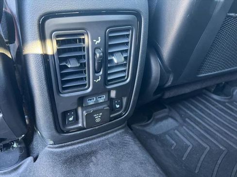 Certified 2024 Dodge Durango R/T image 57