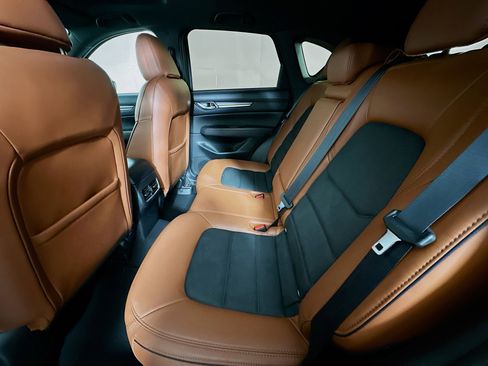 Used 2024 MAZDA CX-5 Carbon Edition image 27