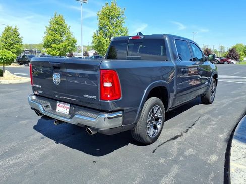 Used 2026 RAM 1500 Laramie AWD/4WD image 6
