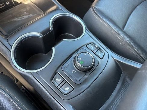 Used 2019 GMC Terrain SLT image 23