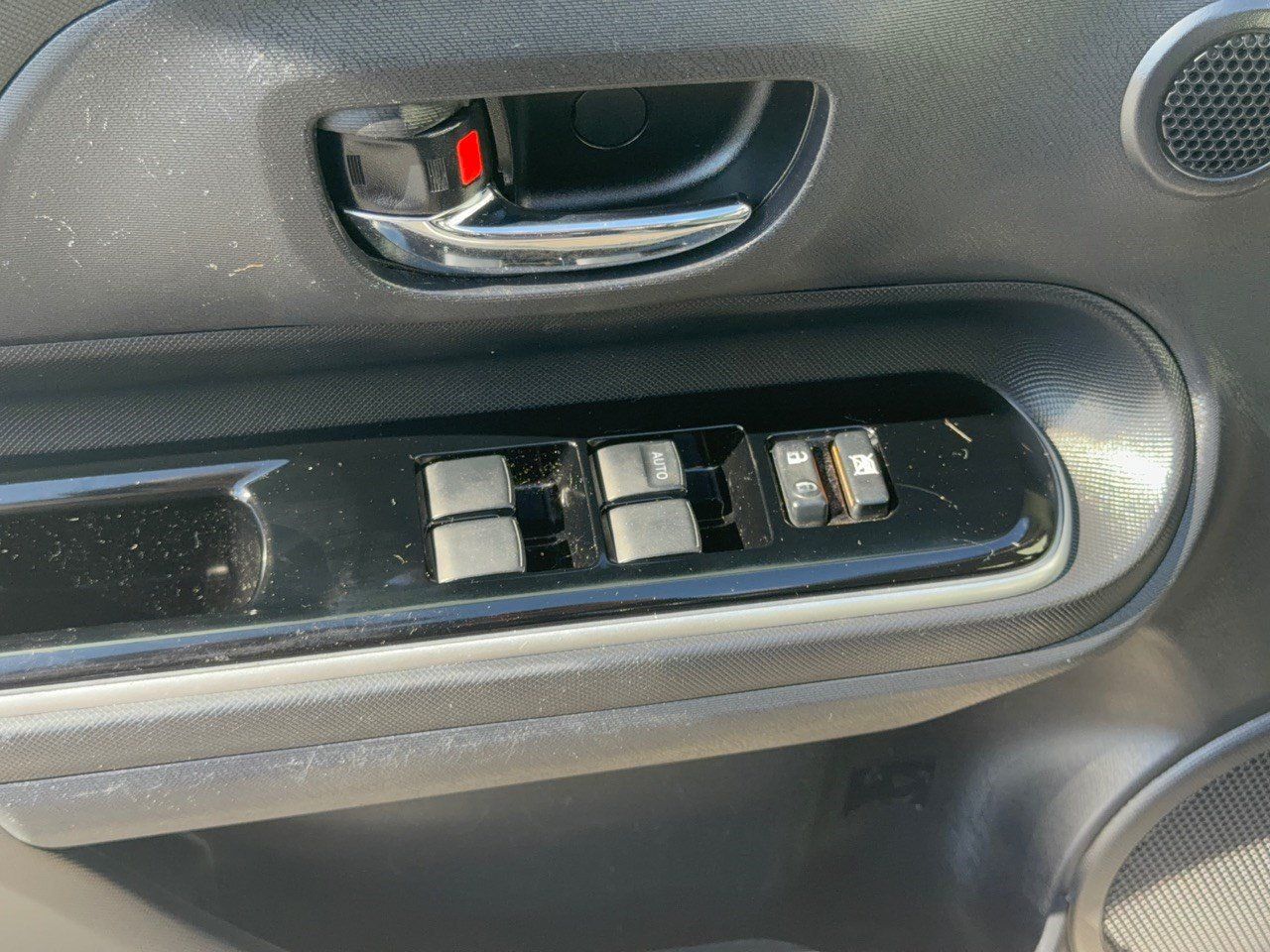 Used 2016 Toyota Prius C Four FWD image 15