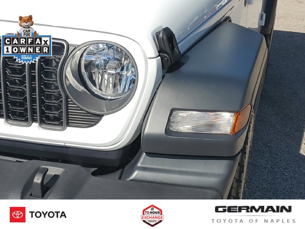 Used 2026 Jeep Wrangler Unlimited Sport AWD/4WD image 16