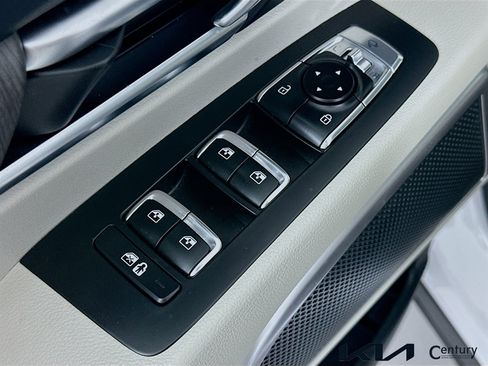 Certified 2025 Kia Telluride EX FWD image 18