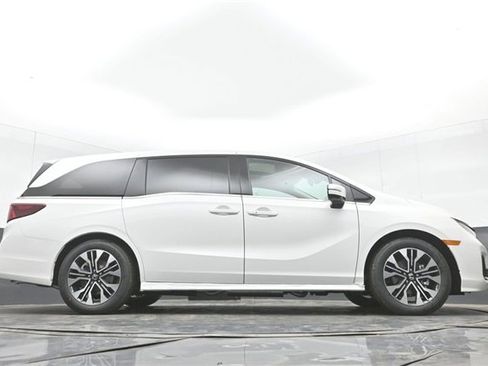 New 2026 Honda Odyssey Elite image 53