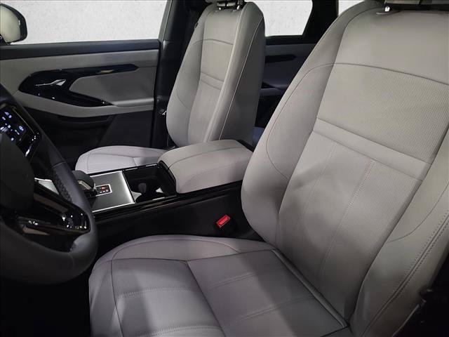 New 2026 Land Rover Range Rover Evoque S AWD/4WD image 15