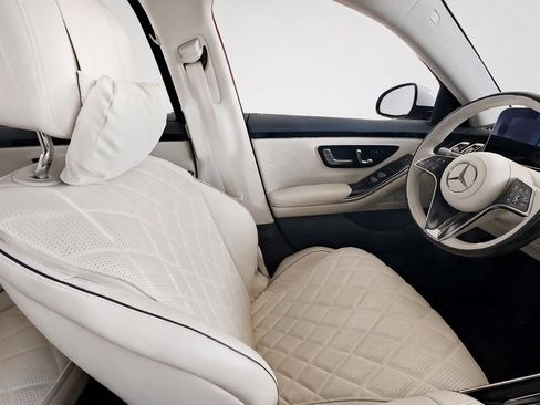 Used 2023 Mercedes-Benz S 580 4MATIC Sedan image 11