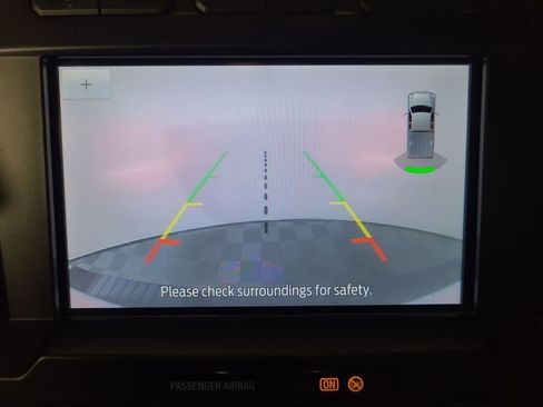 Used 2021 Ford F250 Lariat image 9