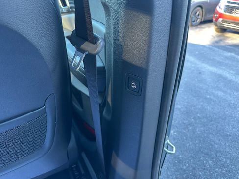 New 2026 Kia Carnival SX image 30