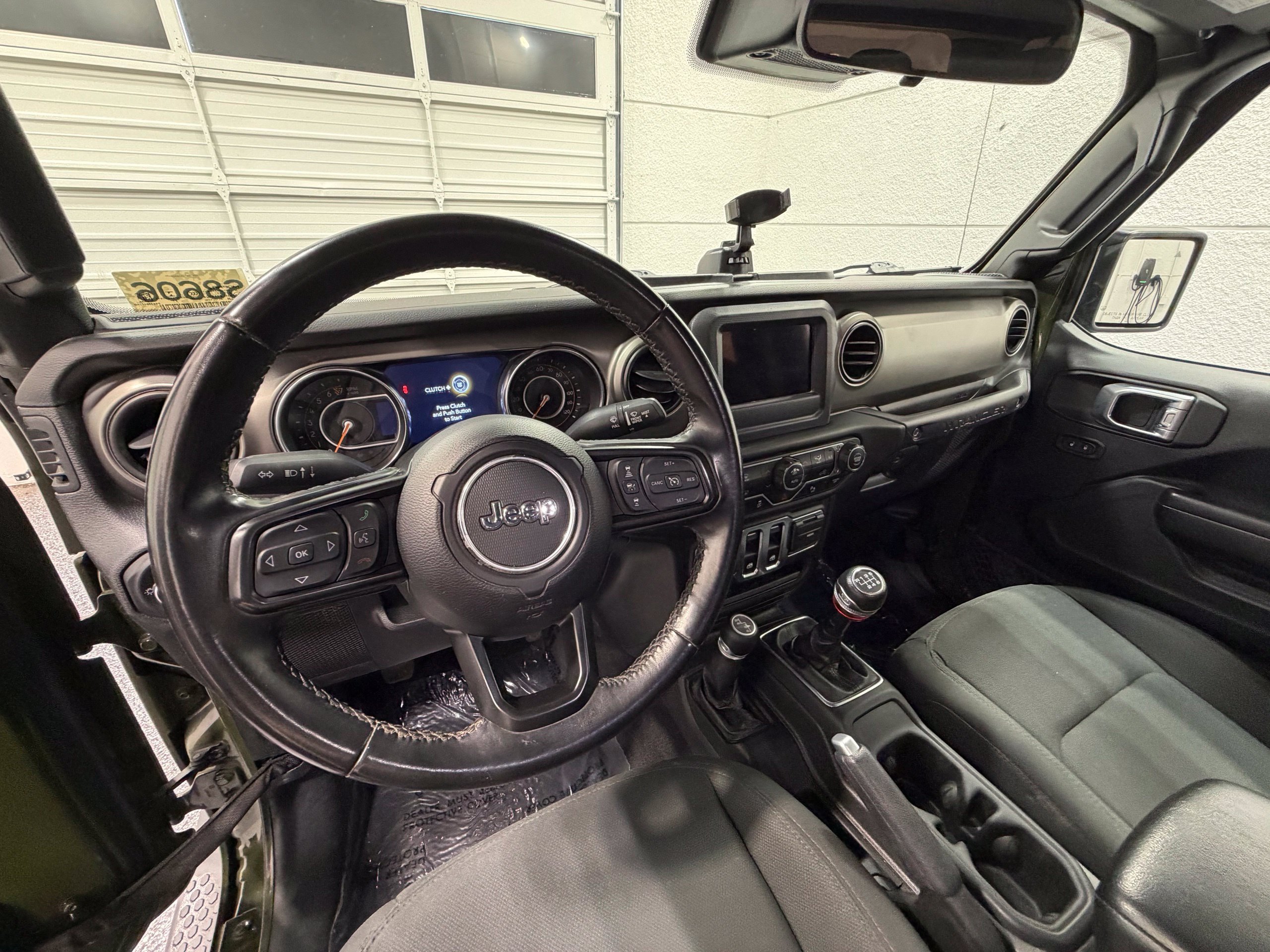 Used 2021 Jeep Wrangler Sport AWD/4WD image 30