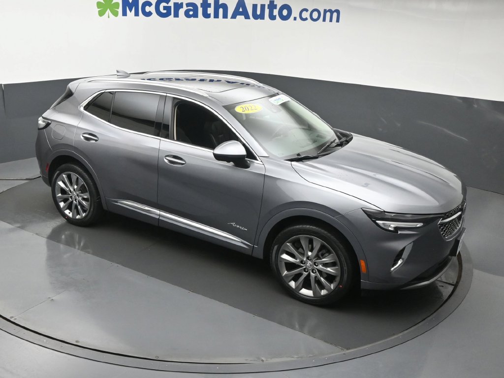 Used 2022 Buick Envision Avenir w/ Safety Package AWD/4WD image 3