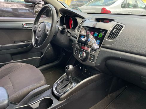 Used 2013 Kia Forte Koup EX w/ Tech Pkg image 19