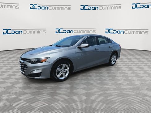 Used 2024 Chevrolet Malibu LT FWD image 5