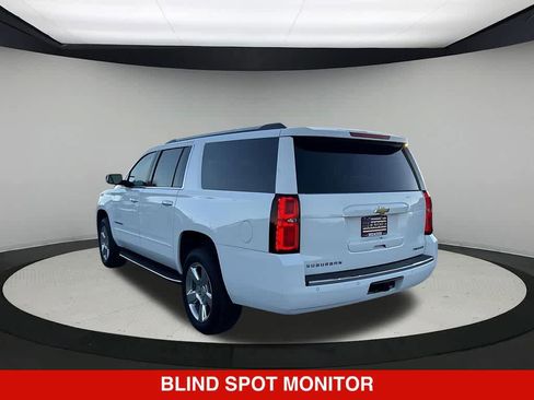Used 2020 Chevrolet Suburban Premier RWD image 4